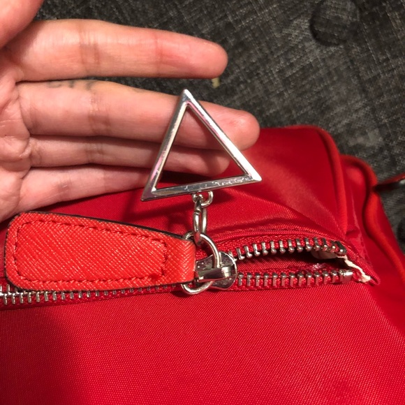 Guess red mini backpack - Picture 6 of 7